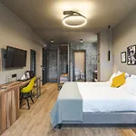 9 Stanze - Boutique בית הארחה 4*