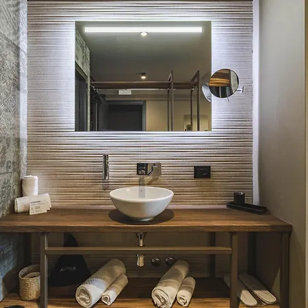 9 Stanze - Boutique 4*