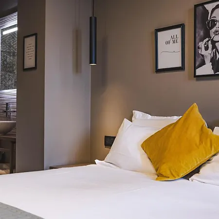 9 Stanze - Boutique 4*